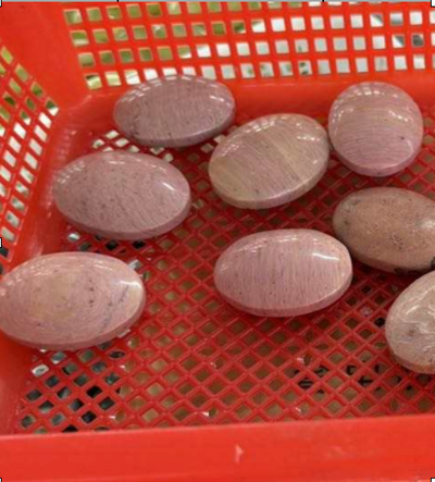 For box - Tiger Eye Heart Stone