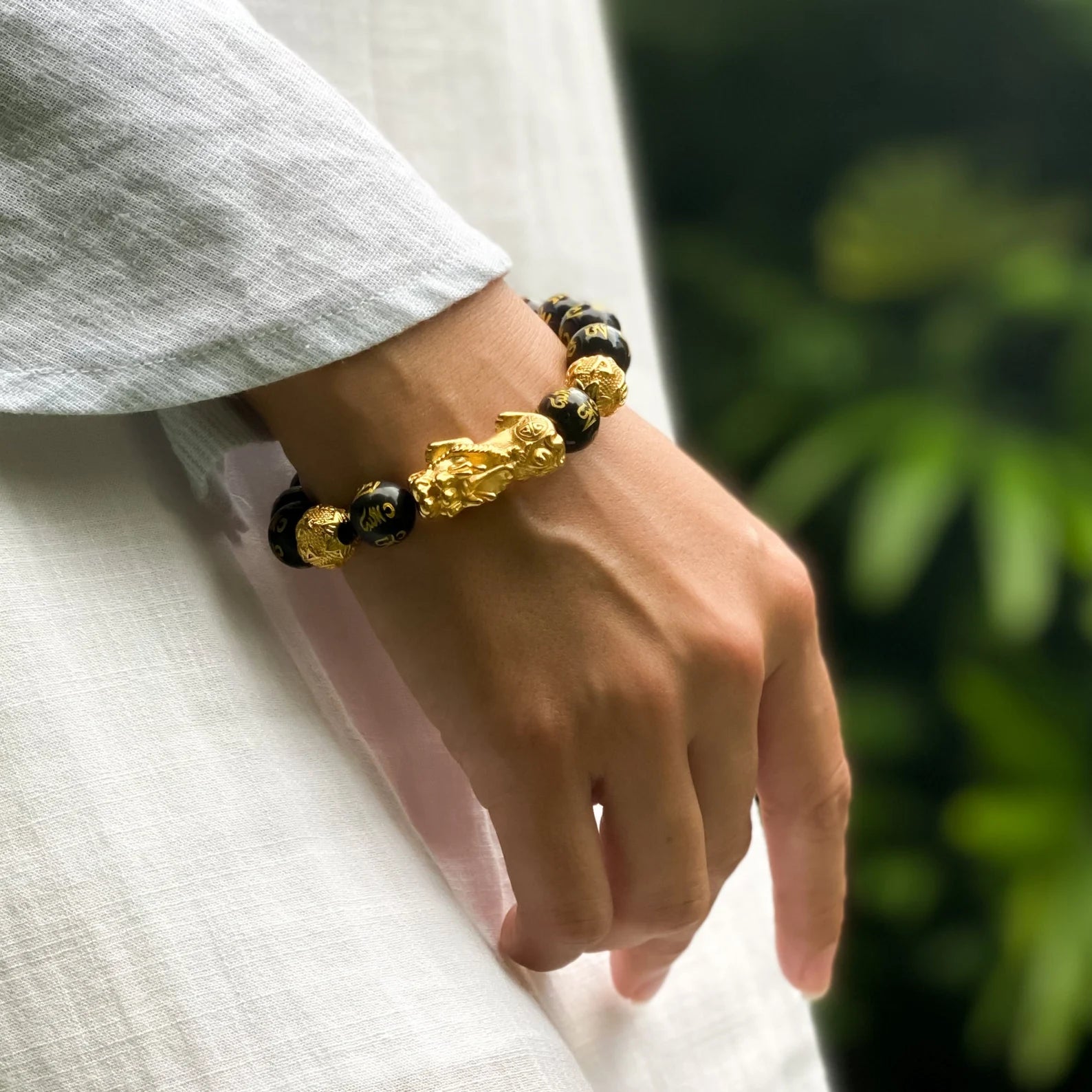 Natural Obsidian Pixiu Wealth Luck Engraved Bracelet Zencrafthouse